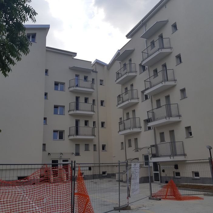 Novara, inaugurata la palazzina popolare di via San Bernardino Novara, inaugurata la palazzina popolare di via San Bernardino