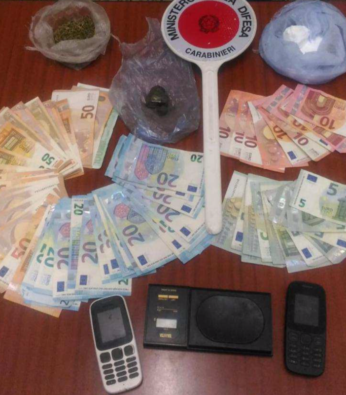 Carpignano Sesia, un arresto dei Carabinieri di Fara Novarese per spaccio Carpignano Sesia, un arresto dei Carabinieri di Fara Novarese per spaccio