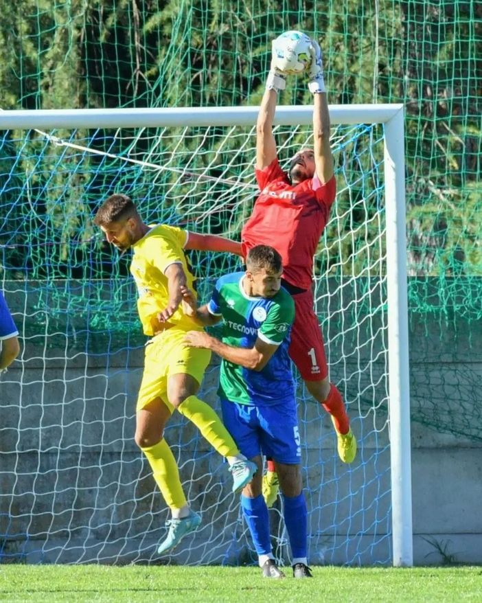Calcio Serie D: pareggia lo Stresa a Casale, Gozzano sconfitto dal Chieri Calcio Serie D: pareggia lo Stresa a Casale, Gozzano sconfitto dal Chieri