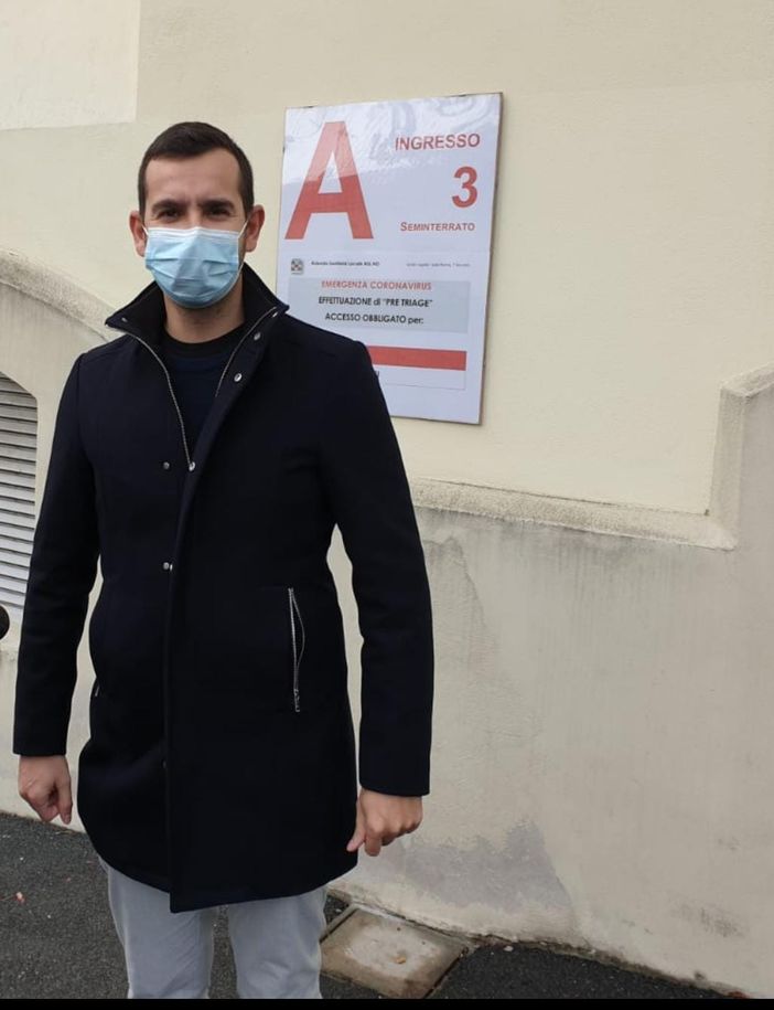 Attivo all’Asl di Viale Roma il nuovo hotspot per i tamponi rapidi Attivo all’Asl di Viale Roma il nuovo hotspot per i tamponi rapidi