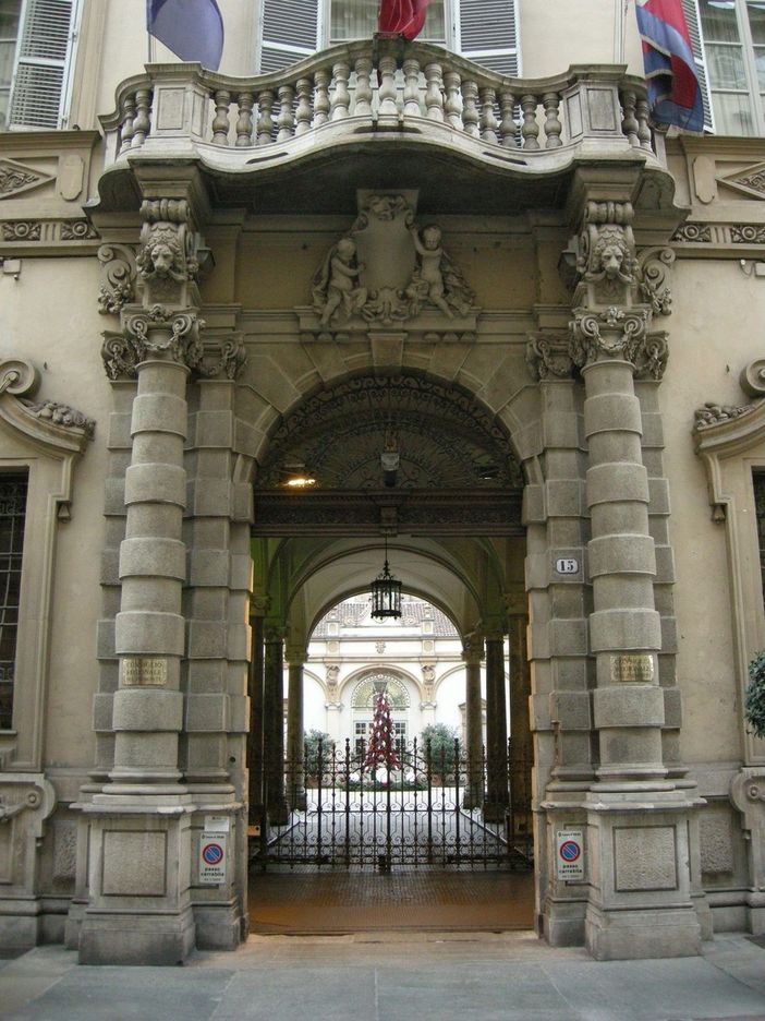 Regione Piemonte: al via le selezioni per cinque nuove direzioni regionali Regione Piemonte: al via le selezioni per cinque nuove direzioni regionali