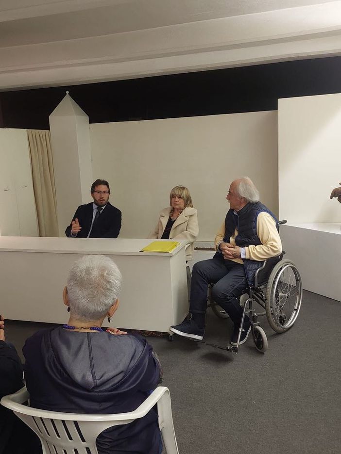 Novara, oltre 200 opere per “Panorama Arte Oggi” Novara, oltre 200 opere per “Panorama Arte Oggi”