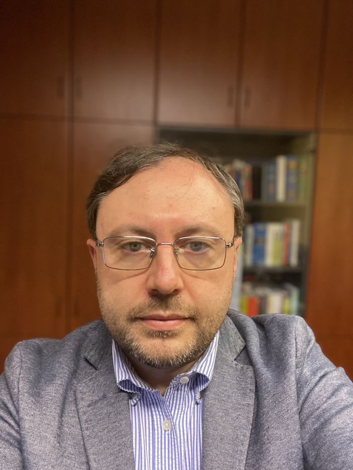 Riflessioni sui problemi del Terzo settore con il Prof. Avv.to Alessandro Dario Cortesi Riflessioni sui problemi del Terzo settore con il Prof. Avv.to Alessandro Dario Cortesi