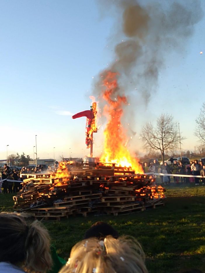 Concluso il carnevale trecatese. FOTO