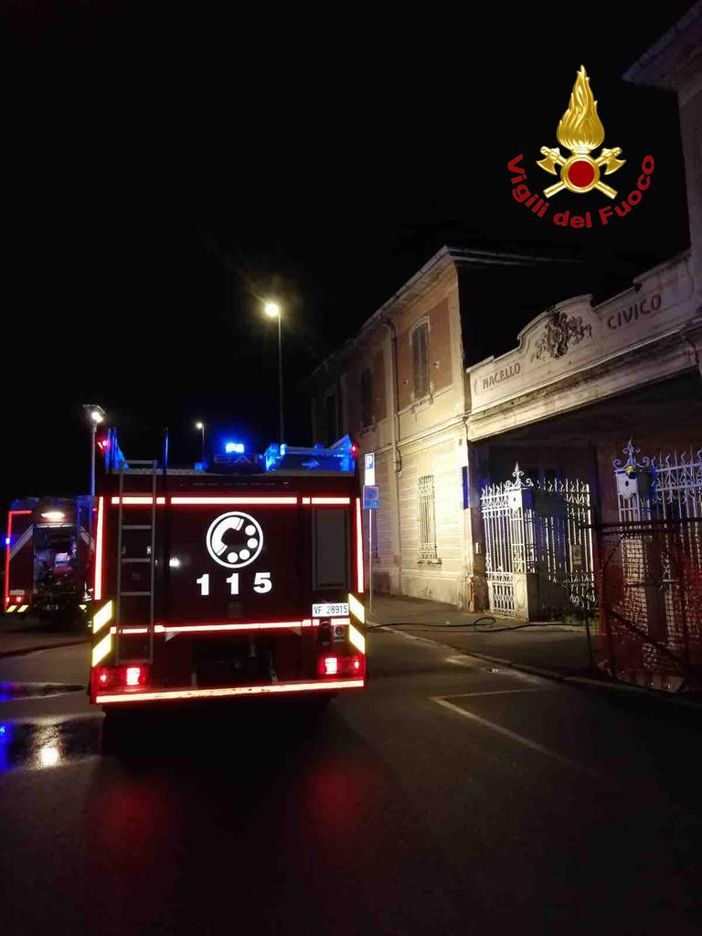 Incendio la scorsa notte  all’ex Macello di piazza Pasteur