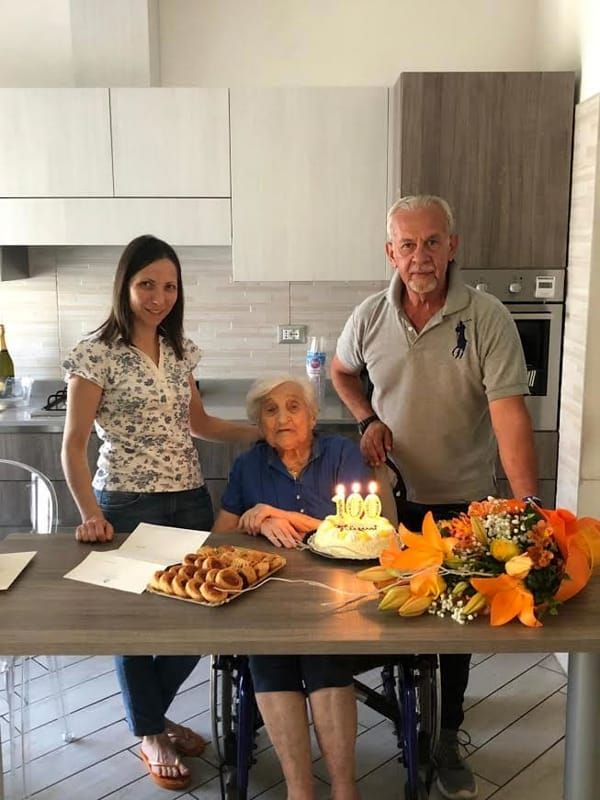 Cento anni per la novarese Pierina Silano Cento anni per la novarese Pierina Silano