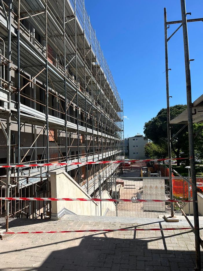 Restauro del Liceo Classico e Linguistico Carlo Alberto Restauro del Liceo Classico e Linguistico Carlo Alberto