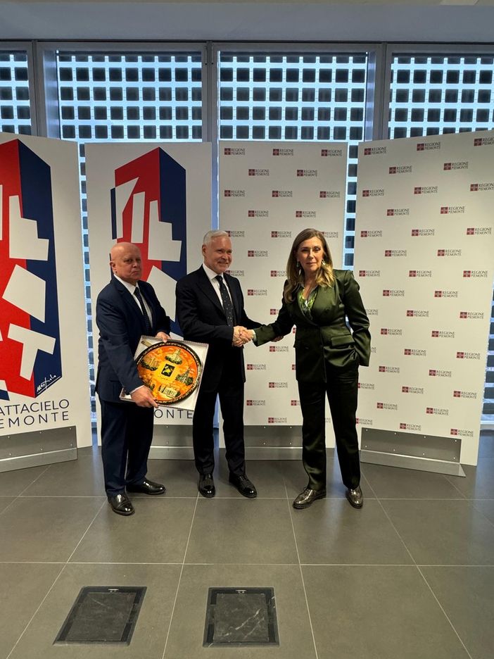 Il sottosegretario Claudia Porchietto e il sindaco di Kharkiv Ihor Terekhov Il sottosegretario Claudia Porchietto e il sindaco di Kharkiv Ihor Terekhov