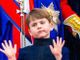 Louis compie 7 anni, sui social il sorriso del principe sdentato