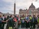 Papa Francesco, San Pietro torna a riempirsi di fedeli per l'omaggio a Bergoglio - Video