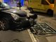 Gaglianico, auto finisce contro il parapedone in piena notte FOTO