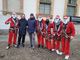 Spettacolo natalizio a Novara: Babbo Natale acrobatico arriva dal cielo