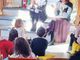 Tanti piccoli lettori con i loro pupazzi protagonisti della settimana di “Nati per leggere”