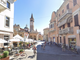 Cerano, stop al gioco del pallone in Piazza Crespi