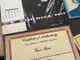 Dal Nord Ovest. Vendeva online l'anello del Papa, i calzoncini di Rocky e i dischi autografati dei Beatles e di Vasco: tutti falsi. Un torinese nei guai