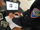 Giovani in cerca di lavoro adescati online: la nuova truffa segnalata dalla polizia postale