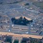 Usa, Trump rinomina il Pentagono in Dipartimento della Guerra