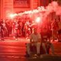 Francia, incidenti dopo vittoria Psg: ragazzo muore a Dax, 294 arresti