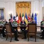 Ucraina, Rubio: &quot;Mosca e Kiev dovranno fare concessioni&quot;. Macron scettico su intenzioni di Putin