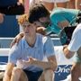 Alcaraz, lezione di sportività e poi... festa con lo staff: i tifosi di Sinner 'attaccano' Carlos