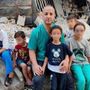 L'appello all'Italia di un medico bloccato a Gaza: &quot;Aiutatemi a salvare i miei 5 figli&quot;