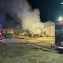 Garbagna Novarese, camion in fiamme nella notte in un deposito