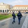 Colluttazione in corso Garibaldi: arrestato dalla Polizia Locale, aveva ovuli di droga nell’intestino Colluttazione in corso Garibaldi: arrestato dalla Polizia Locale, aveva ovuli di droga nell’intestino