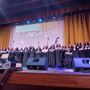 Successo a Borgomanero per il concerto-spettacolo “Pop Coro – 10 anni di infinite emozioni”