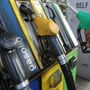 Carburanti, l'accisa scende ma la benzina aumenta: Federconsumatori lancia un monitoraggio contro le speculazioni