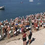Quasi 1.200 nuotatori nel Lago Maggiore per le traversate tra Arona e Angera Quasi 1.200 nuotatori nel Lago Maggiore per le traversate tra Arona e Angera