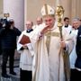Sei seminaristi ordinati diaconi dal vescovo Brambilla a Novara