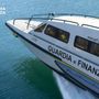 Lago d’Orta, Guardia di Finanza sequestra un natante svizzero per violazioni doganali
