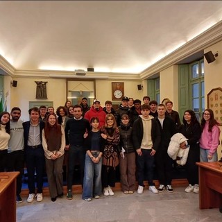 Giovani Fuoriclasse, a Novara un percorso sull’intelligenza artificiale per i giovani del territorio