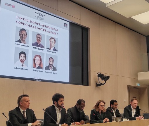 Pro Loco Novara partecipa alla conferenza sull'intelligenza artificiale al Senato Francese