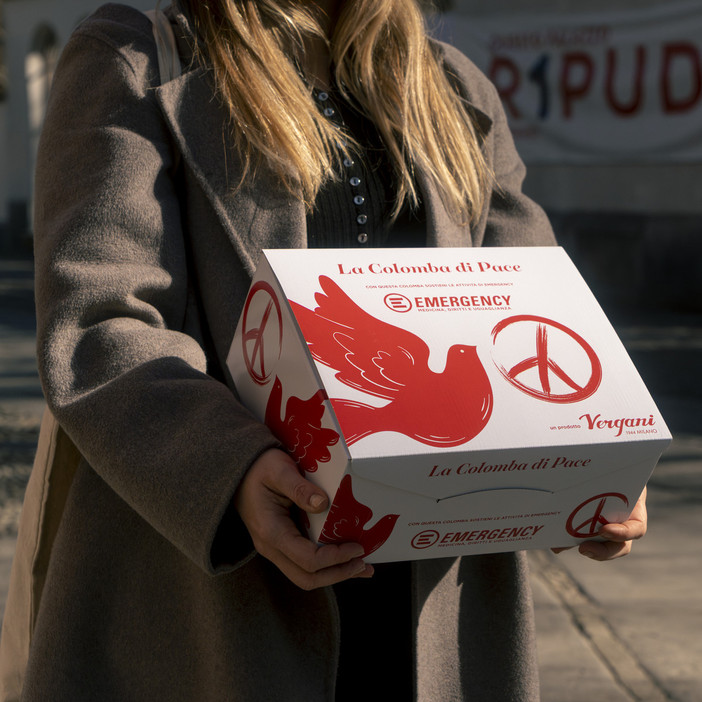 La “Colomba di pace” di Emergency arriva anche in provincia di Novara La “Colomba di pace” di Emergency arriva anche in provincia di Novara