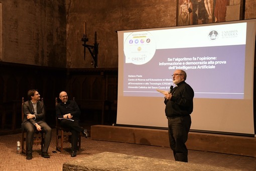 L'educazione, salvagente nel mare degli algoritmi L'educazione, salvagente nel mare degli algoritmi