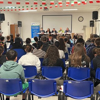 Contro pregiudizi e discriminazioni: a Novara il progetto “Liberi Legami” coinvolge 150 studenti