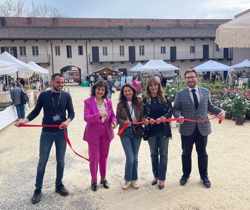 Fiorissimo al Castello di Novara: successo e affluenza record per la mostra mercato del florovivaismo