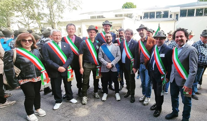 Il novarese presente all’Adunata nazionale degli Alpini: a Biella anche il consigliere provinciale Lido Beltrame