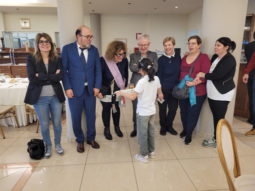A Novara un pranzo solidale all’insegna della gentilezza tra i bambini di Novara e Nola