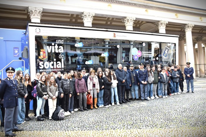 Il progetto &quot;Una vita da social&quot; fa tappa a Novara