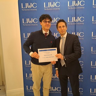 Borsa di studio Liuc per Andrea Silvano Pracchi, studente di Castelletto Sopra Ticino