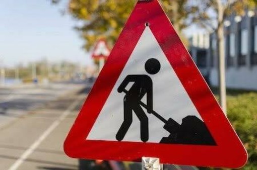 Lavori sulla SP12 “Casaleggio–Vicolungo”: chiusura al traffico a San Pietro Mosezzo dal 21 al 24 ottobre