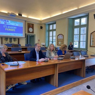 Binatti incontra i dirigenti scolastici: focus sugli Istituti tecnologici Superiori come opportunità concreta per i giovani
