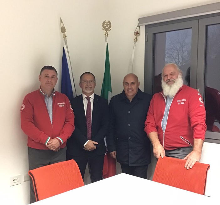 Borgomanero, sopralluogo del sindaco Bossi e dell’assessore Vignale alla Croce Rossa Borgomanero, sopralluogo del sindaco Bossi e dell’assessore Vignale alla Croce Rossa