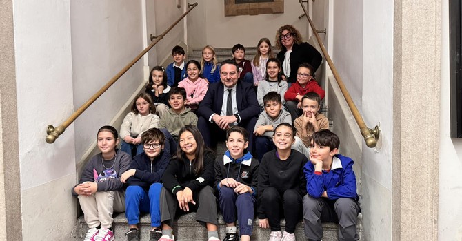 Novara, prende il via il Consiglio comunale dei bambini: parchi, scuole e sicurezza tra le priorità