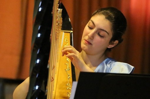 A Lesa il recital dell'arpista Morgana Rudan