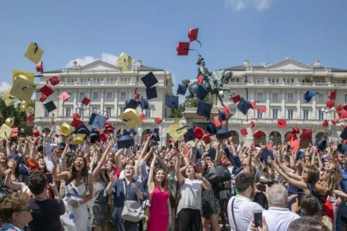 Novara celebra il successo dei laureati Upo: l’86% trova lavoro entro un anno Novara celebra il successo dei laureati Upo: l’86% trova lavoro entro un anno