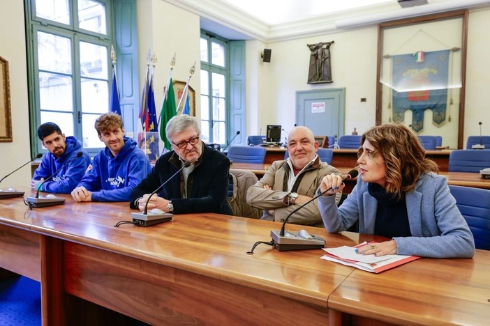 Sport, comunità e giovani: la Provincia al fianco di Azzurra Hockey Novara