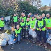 Il Natale è verde a Novara: volontari in azione per una città più pulita Il Natale è verde a Novara: volontari in azione per una città più pulita